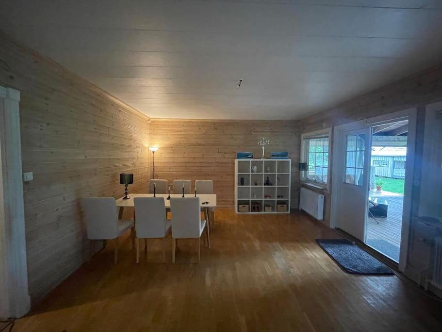 Large Cozy Villa Between Stockholm And Oslo Åmotfors Екстериор снимка